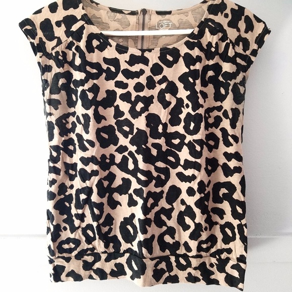 Ann Taylor Loft top - Picture 3 of 5